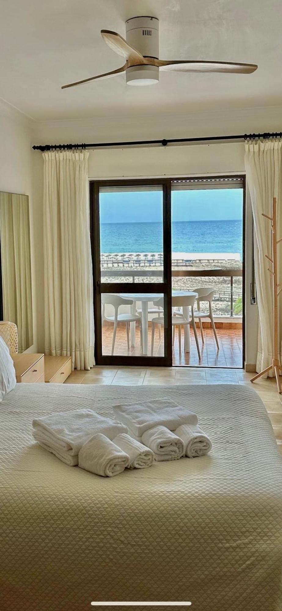 T1 Vista Baia Monte Gordo Lägenhet Exteriör bild